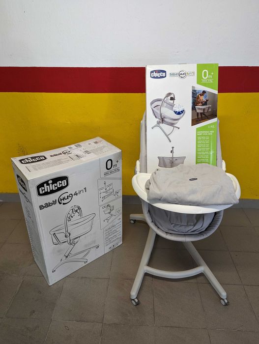 Chicco Baby Hug 4 em 1 como novo (com colchão e kit refeição)