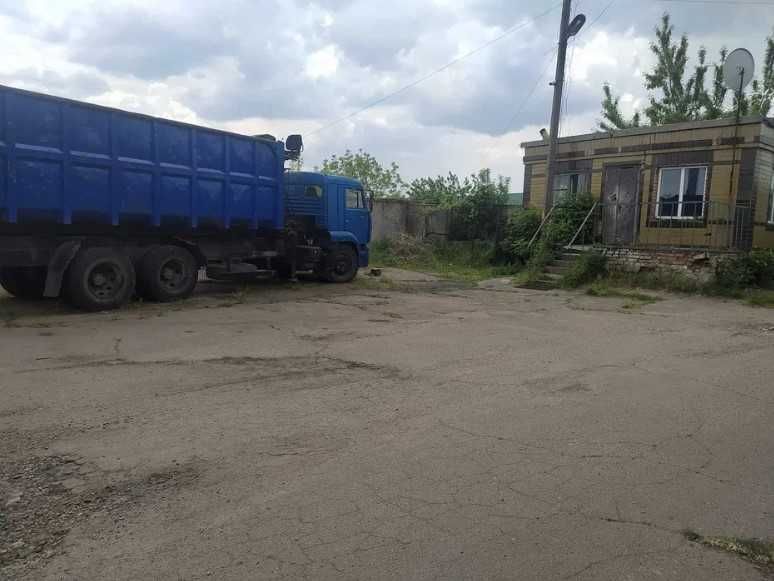 Продаж 2га, землі промисловості, Жашків, вул. Лікарняна, с адмінбудів