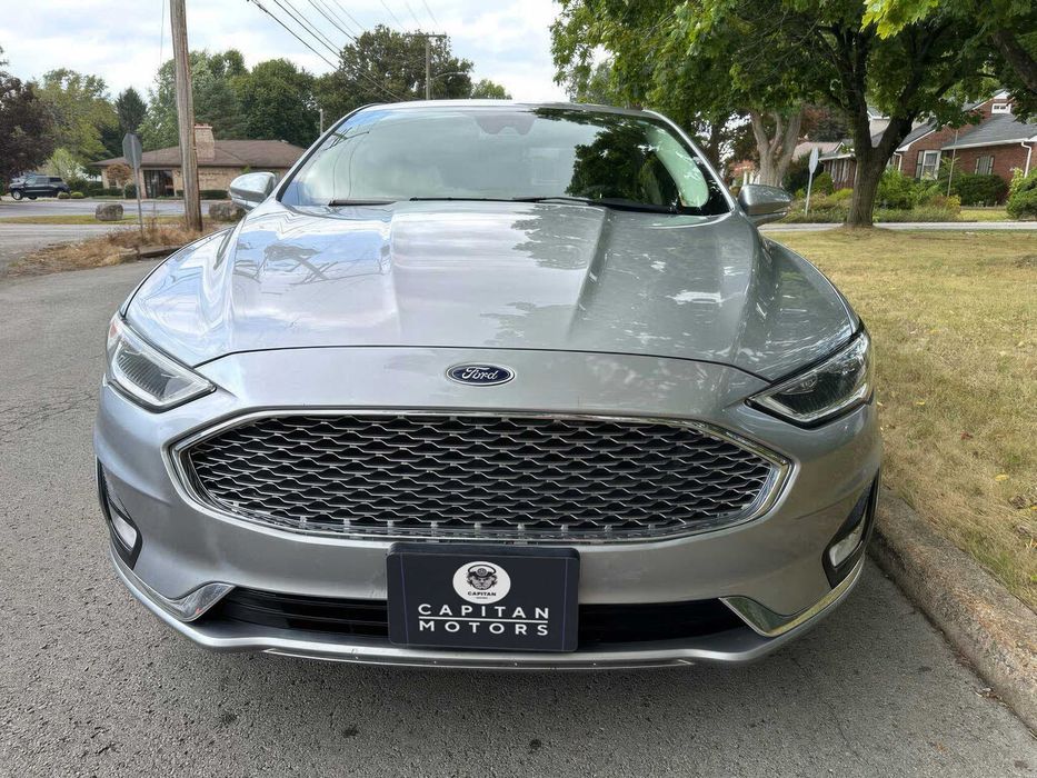Ford Fusion      2020