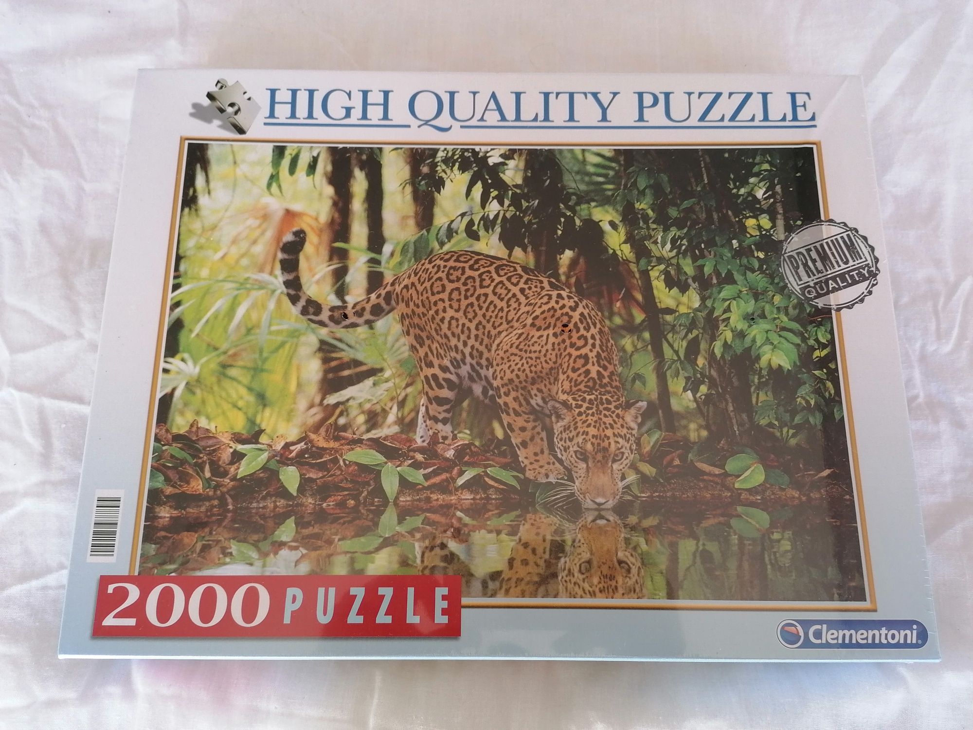 Puzzle 2000 peças novo