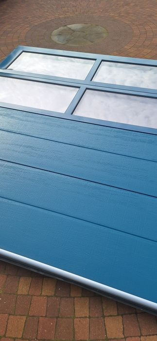 Brama segmentowa 300x225