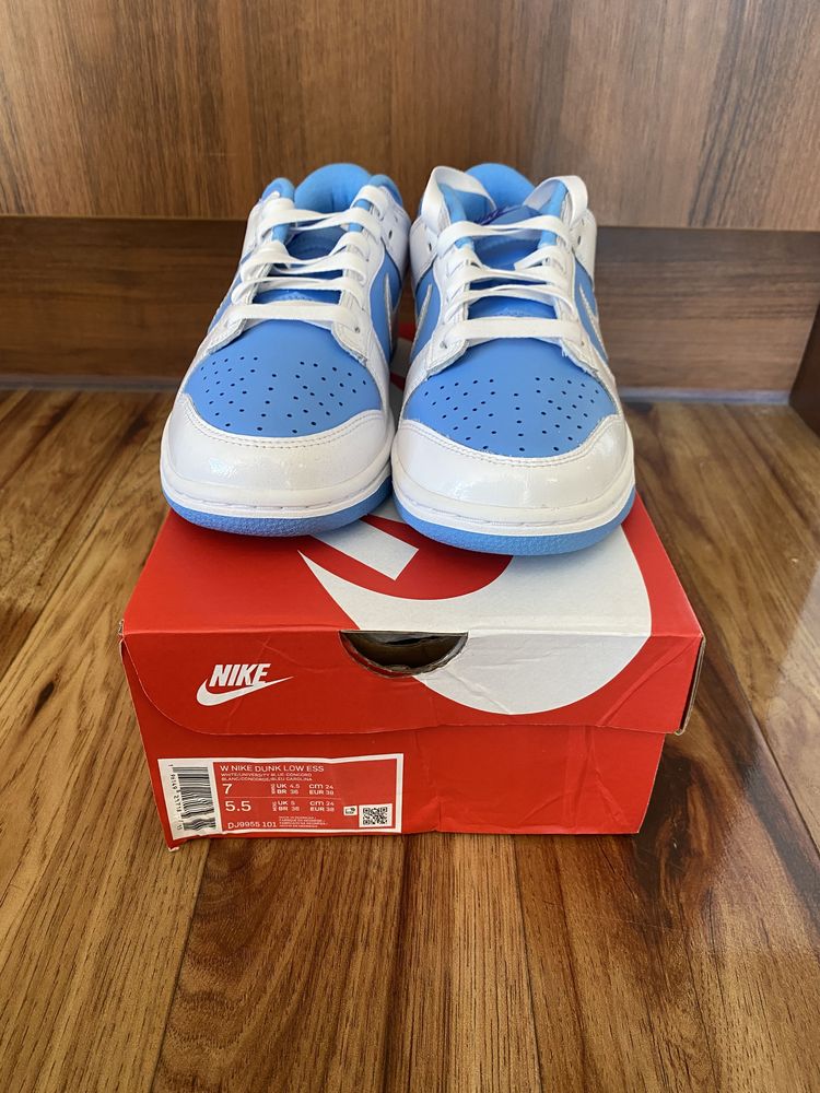 Nike Dunk Low Reverse UNC 38