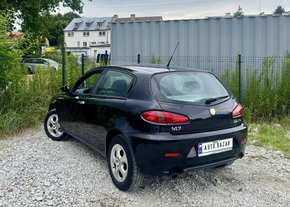 Alfa Romeo 147 1.9 JTD * Lift * 2010* Alu*Klima*IdealnyStan * Zamiana