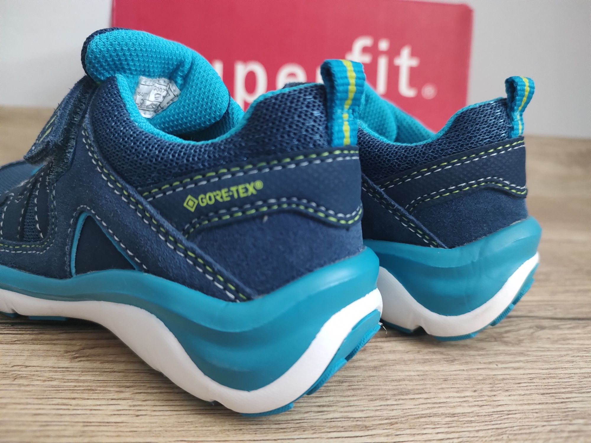 Półbuty GORE-TEX Superfit 29