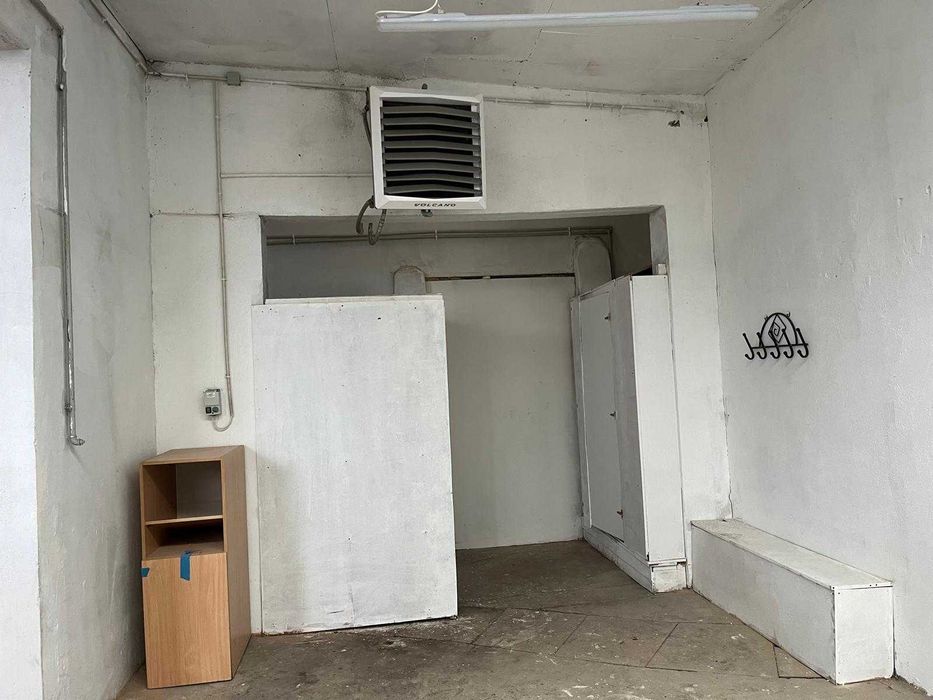 Do wynajęcia hala 120 m2 z zapleczem socjalnym,parkingiem SUPER OKAZJA