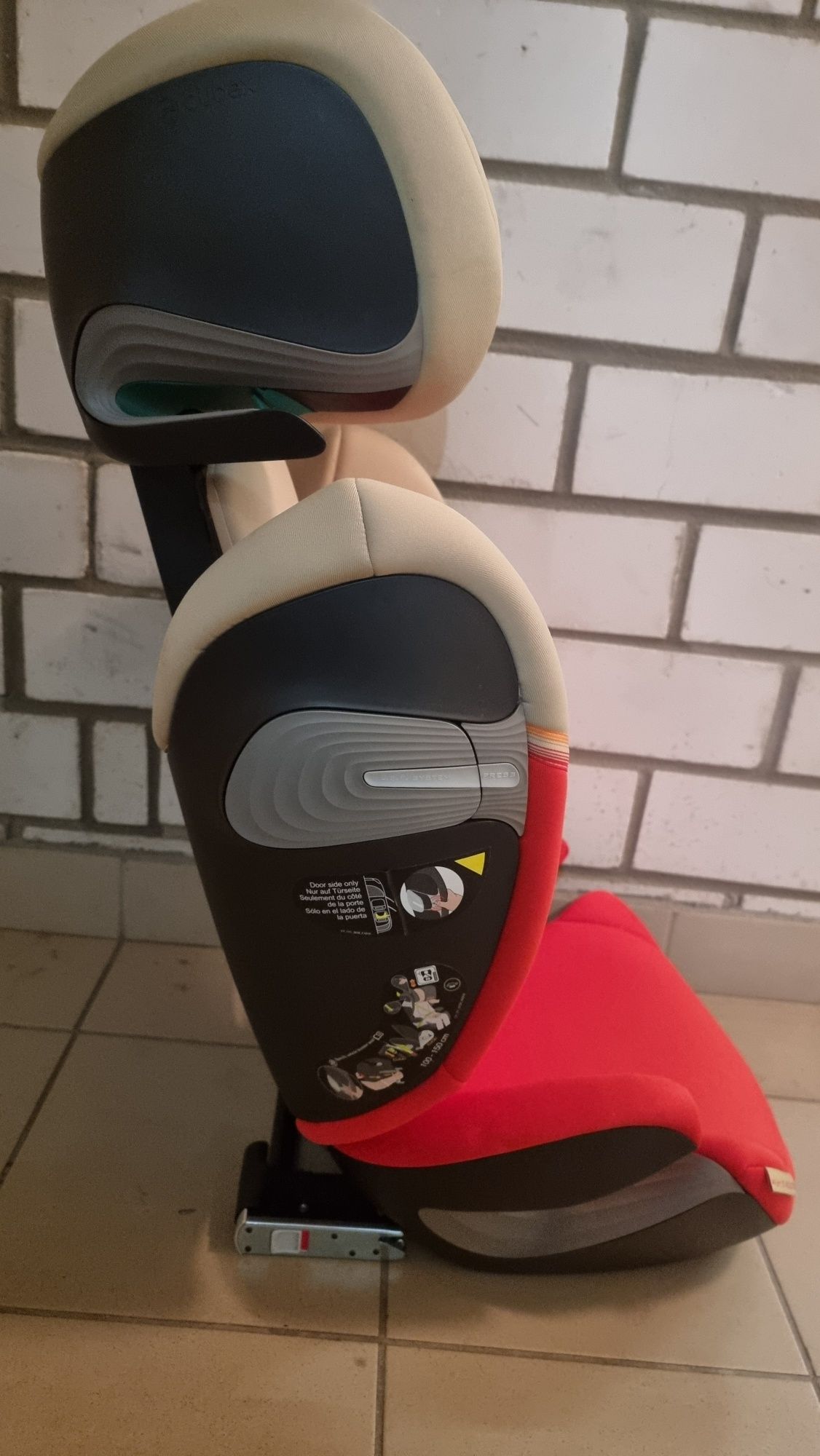 Fotelik samochodowy Cybex Solution S i-fix, do 50kg, 100-150cm