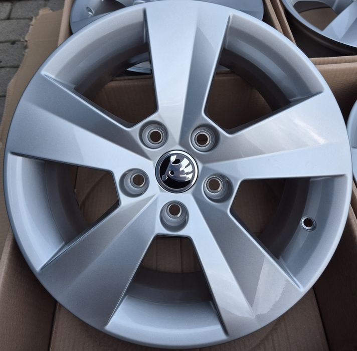 Felgi Skoda Superb 16 cali 5x112