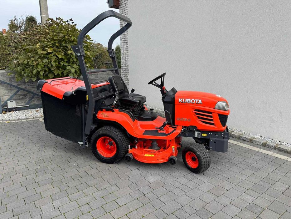 Kubota G23-ii kosiarka traktorek