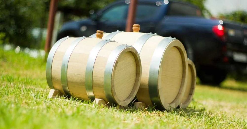 Діжки ручної роботи з високоякісного дубу для міцних напоїв