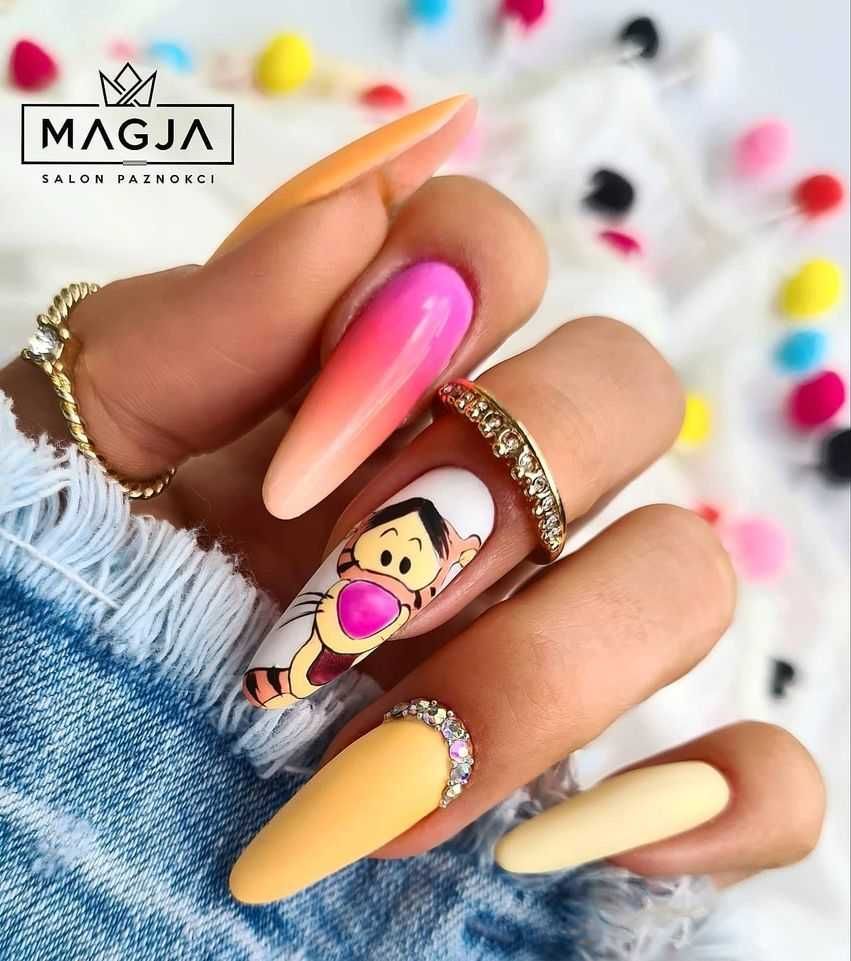 Manicure Hybrydowy, Paznokcie Żelowe, pedicure - MAGJA Kraków Centrum.