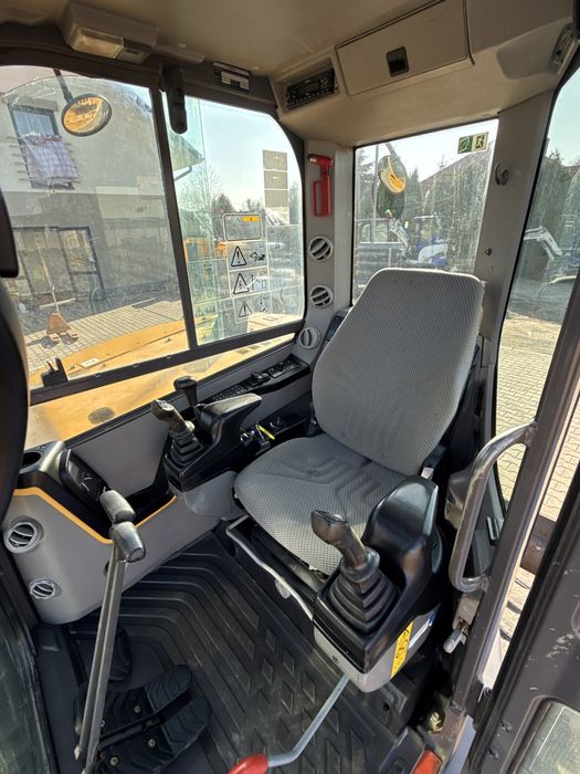 koparka VOLVO ECR 88 D 8 ton 2017r  Kubota kx080 jcb 8080 minikoparka