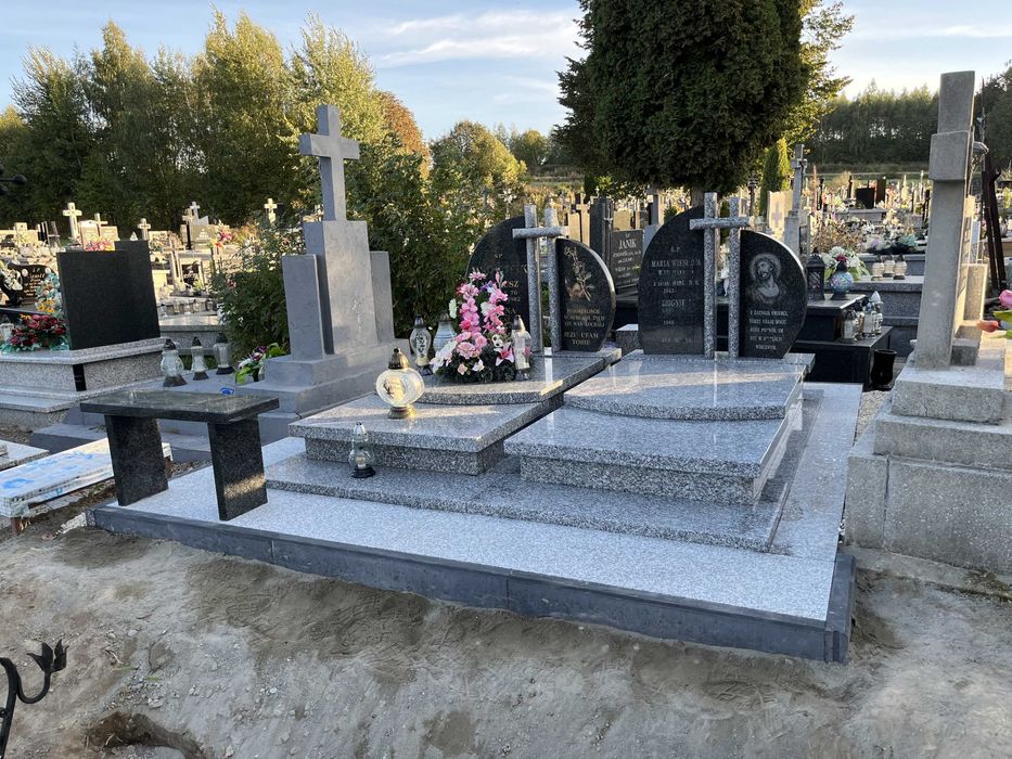 Sprzedaż, montaż - nagrobi, pomniki. Układanie kostki,kucie liter