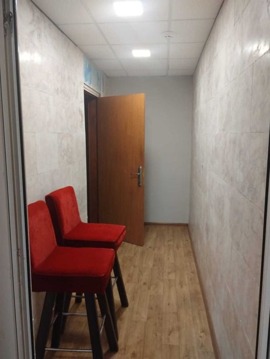 Оренда: Приміщення (140 м2) вул. Героїв Космосу 17
