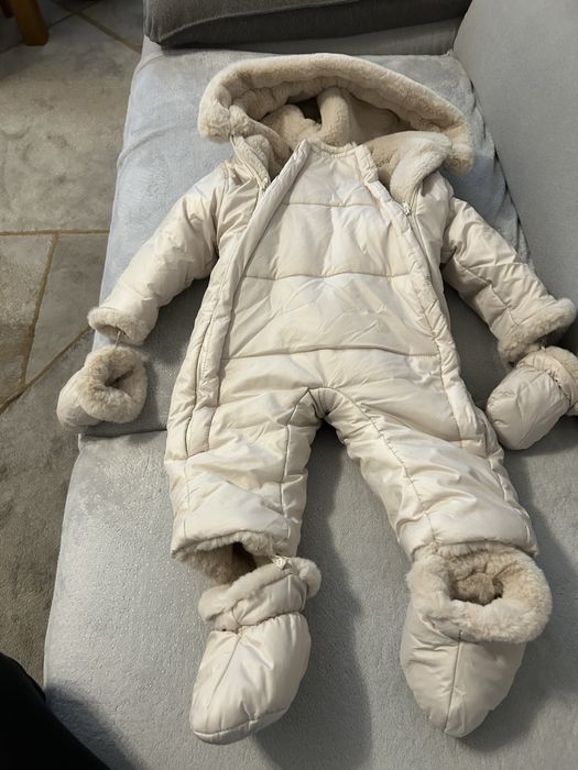 Kombinezon niemowlęcy zimowy