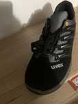 Sprzedam Buty bhp firmy uvex nowe rozmiar 42