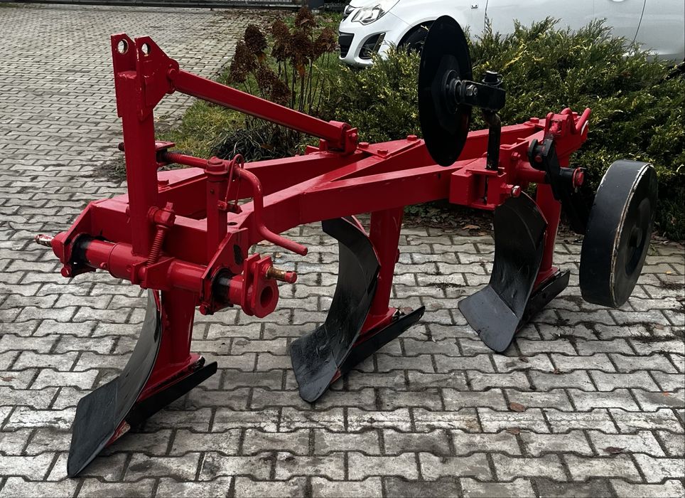 Pług 3 skibowy Grudziądz