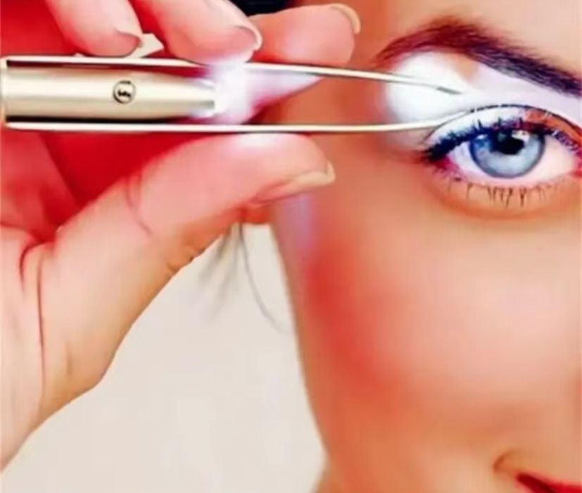 Pinça  em aço com luz