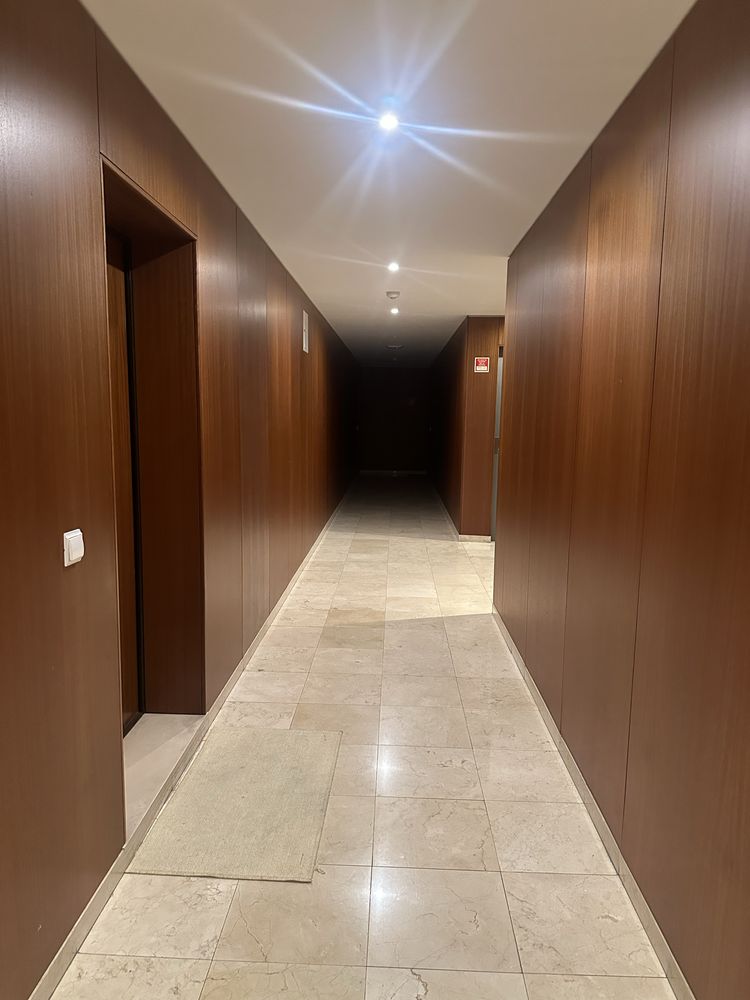 Alugo quarto duplo