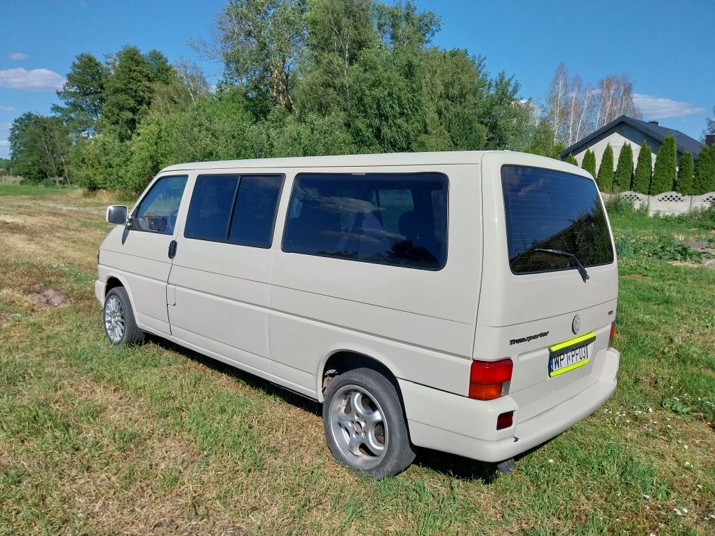 Rezerwacja do 7.09. Sprzedam ładnego  wv t4 long