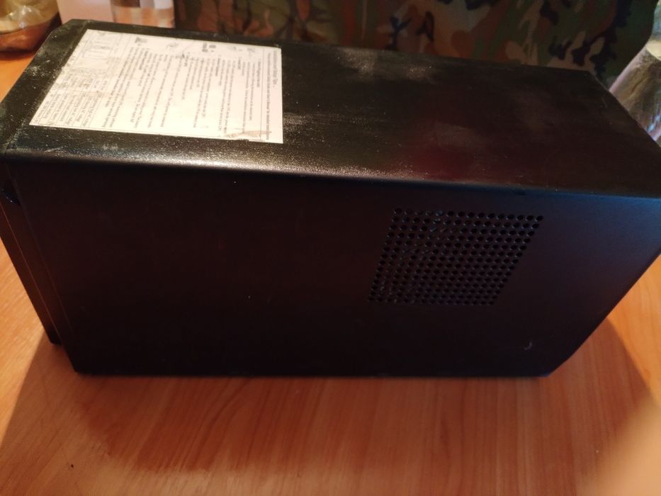 Безперебійник APC 1500 Smart UPS