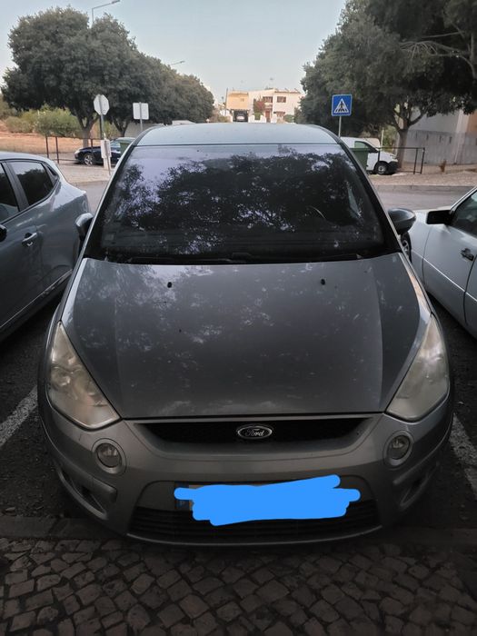 Vende-se Carrinha Ford S-Max