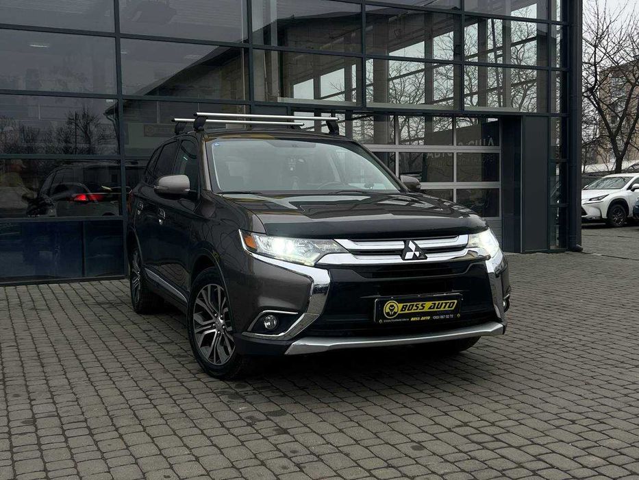 Mitsubishi Outlander 2016
