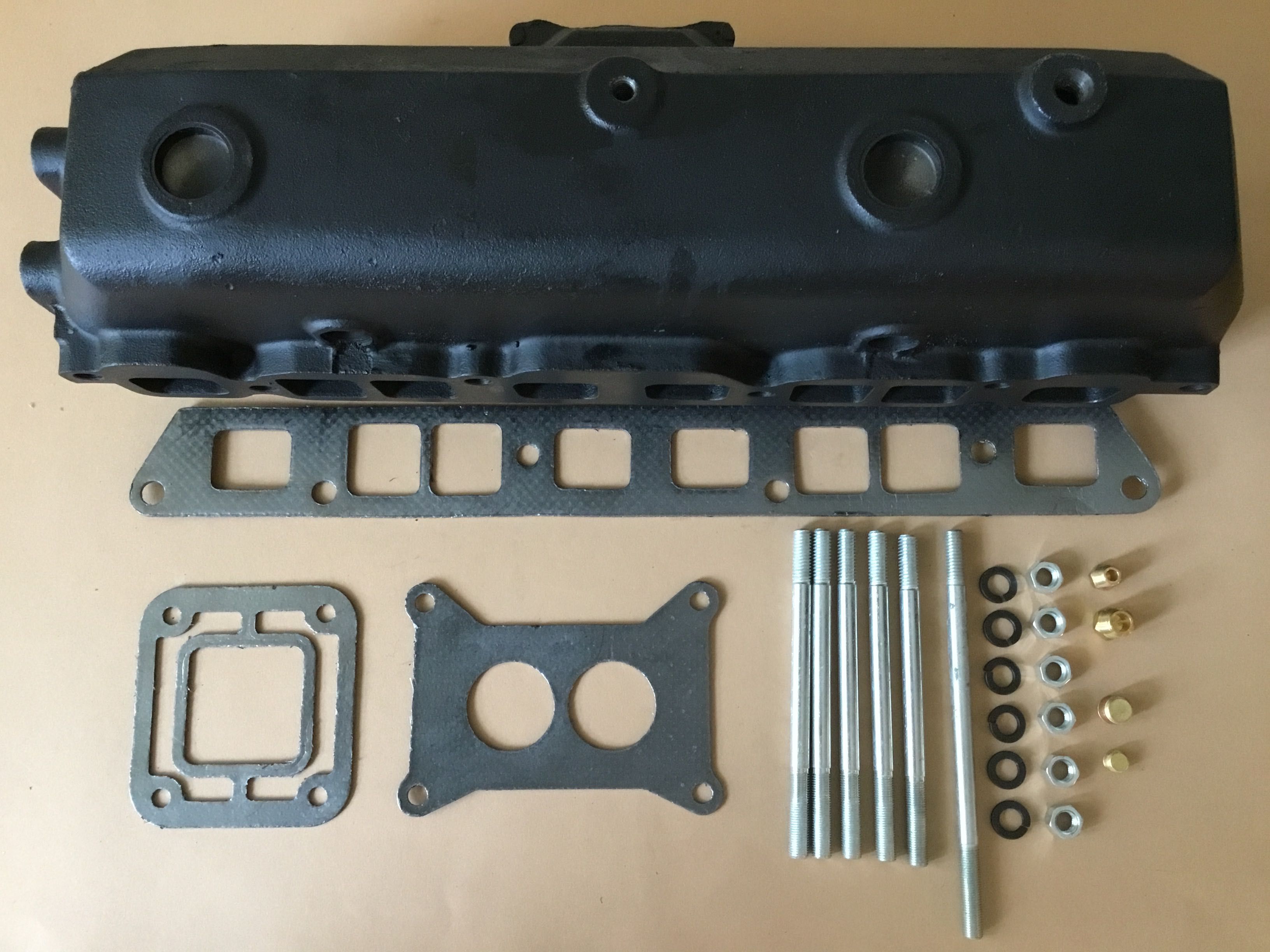 Колектор впуску-випуску 3.0L Volvo Penta 3858870 986985