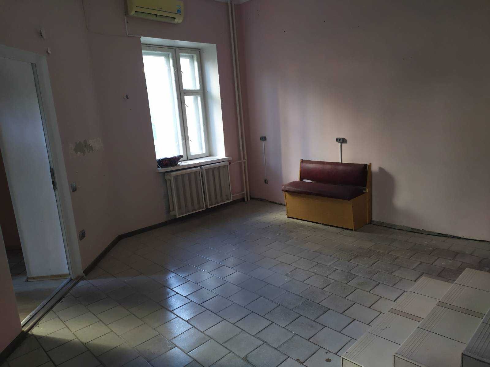 Оренда комерційного приміщення Сосницька,21
