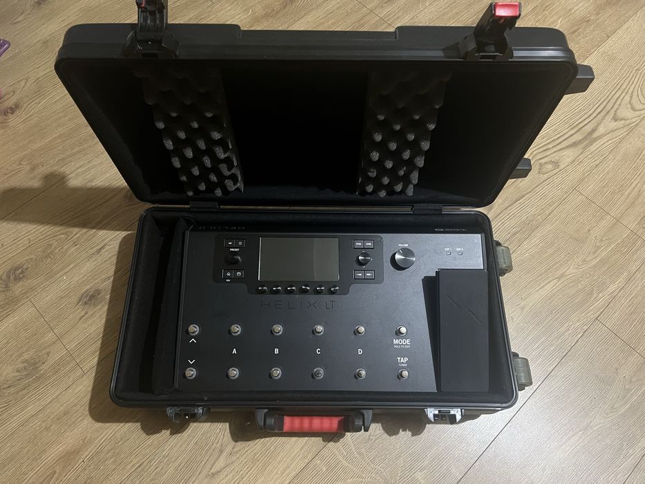 Line 6 Helix LT з кейсом Gator