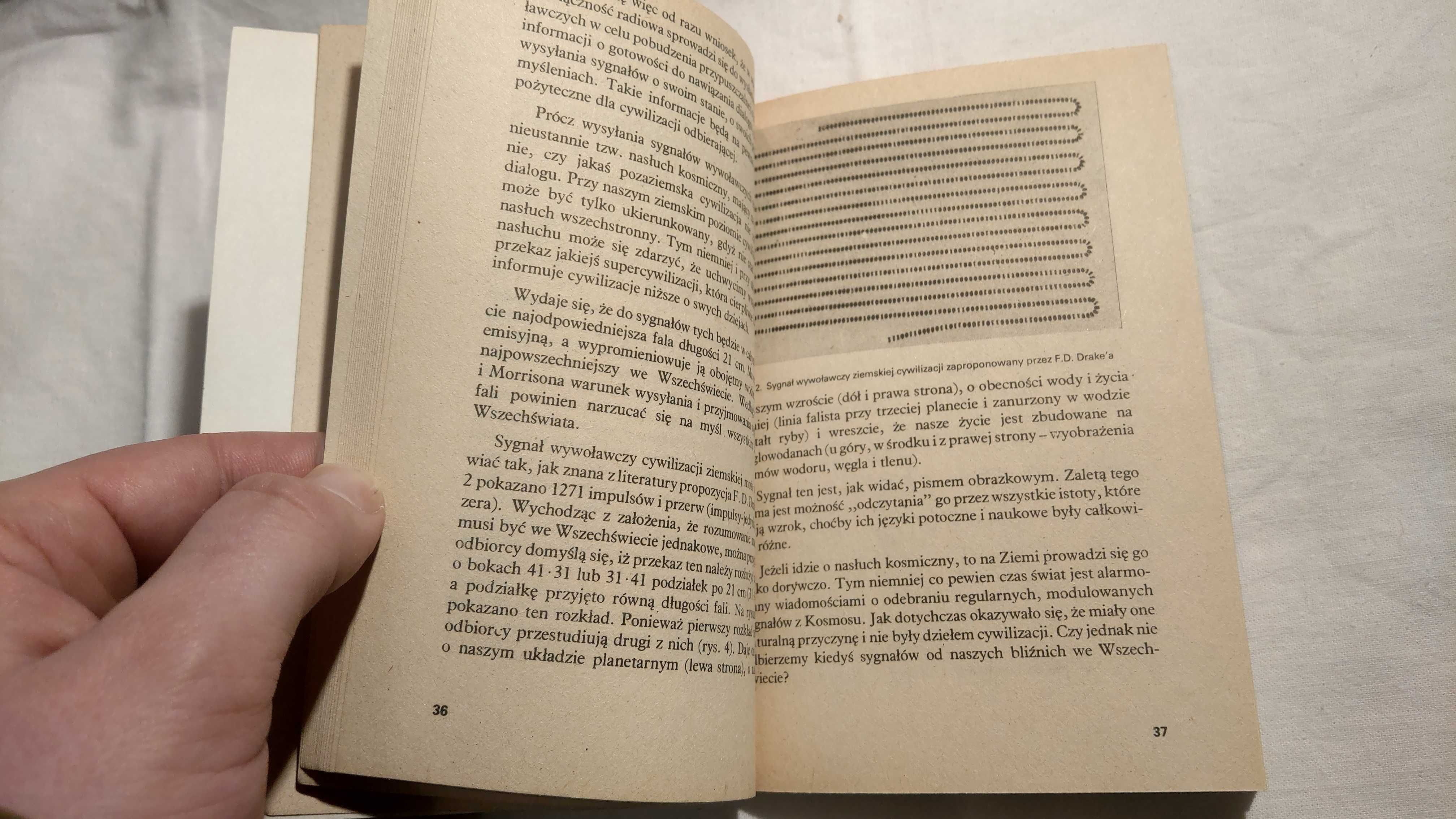 Czy Istnieje Życie Poza Ziemią 1980 Ufo Kosmos Alien Mars Ksiazk Antyk