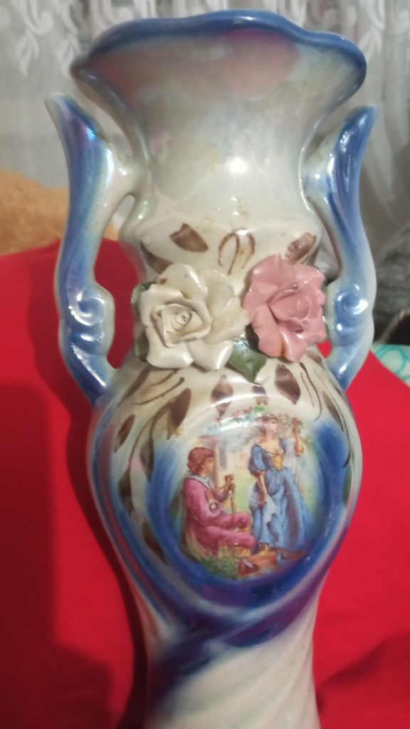 Ваза керамическая для цветов. Цена 150 грн.