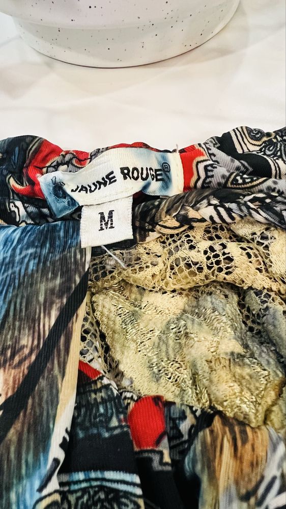 Roupa em 2ª mao como nova