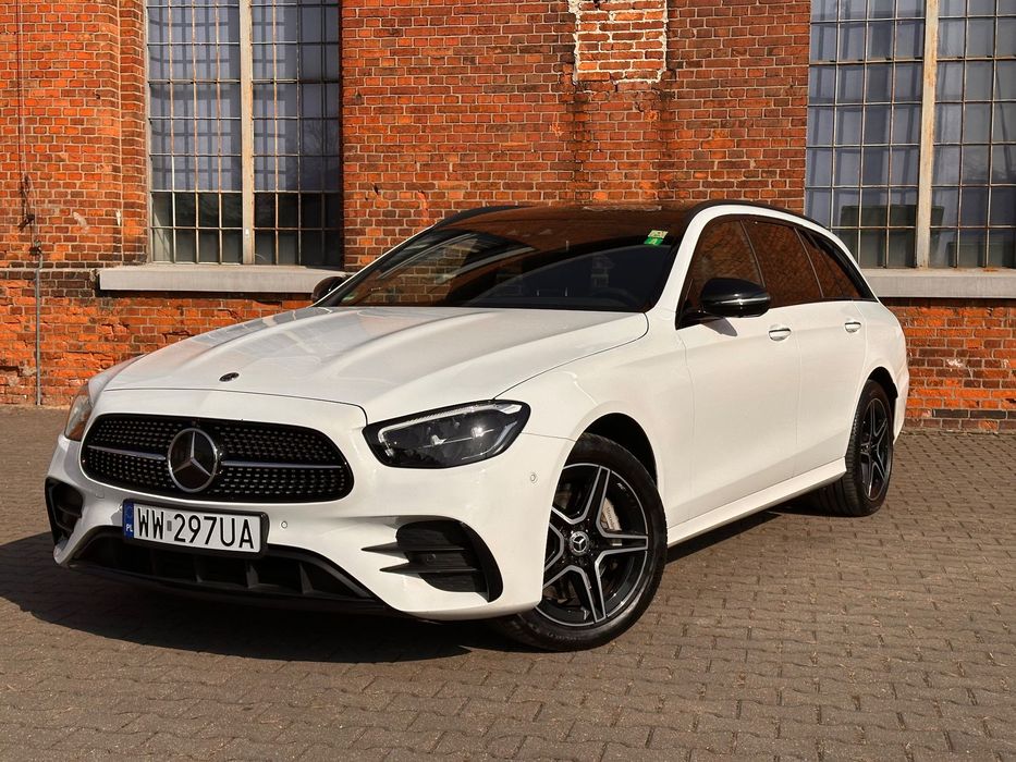 Mercedes-Benz Klasa E Bezwypadkowy,4matic,keyless,FV23%,PEŁNY AMG PAKIET
