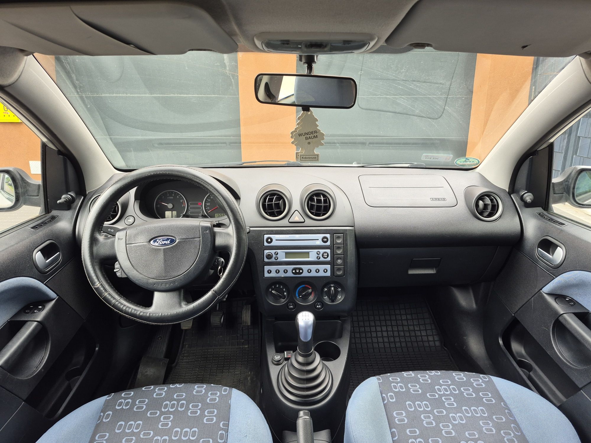 Ford Fiesta Mk6 2005 1.4 16v benz/gaz
