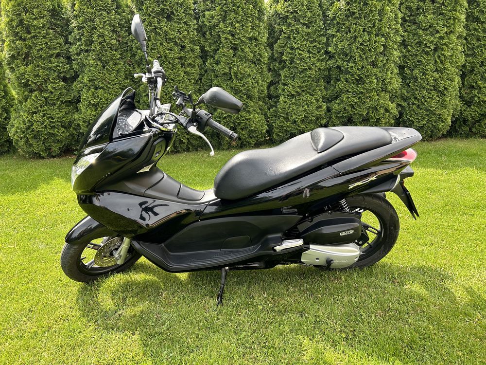 Sprzedam skuter Honda PCX