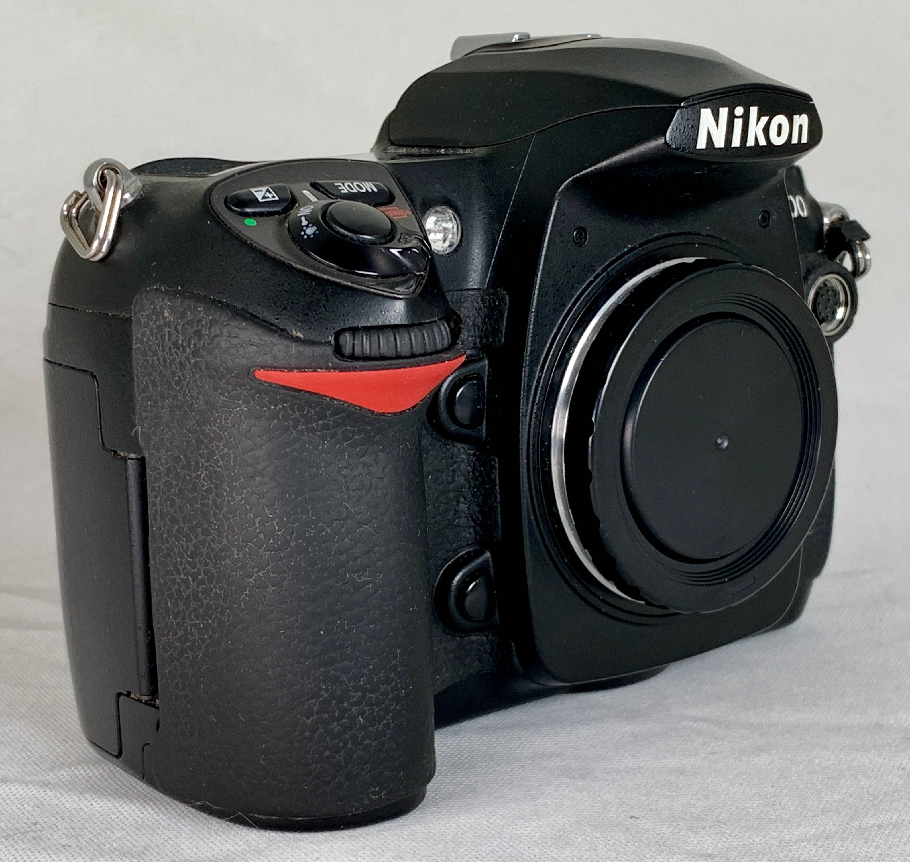 Nikon D200 z polskiej dystrybucji