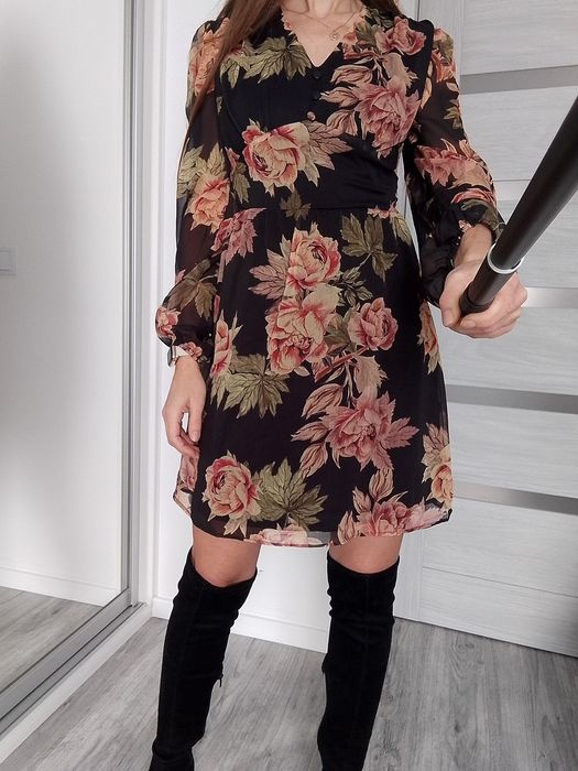 Nowa sukienka w kwiaty czarna mini mgiełka zwiewna wesele chrzciny