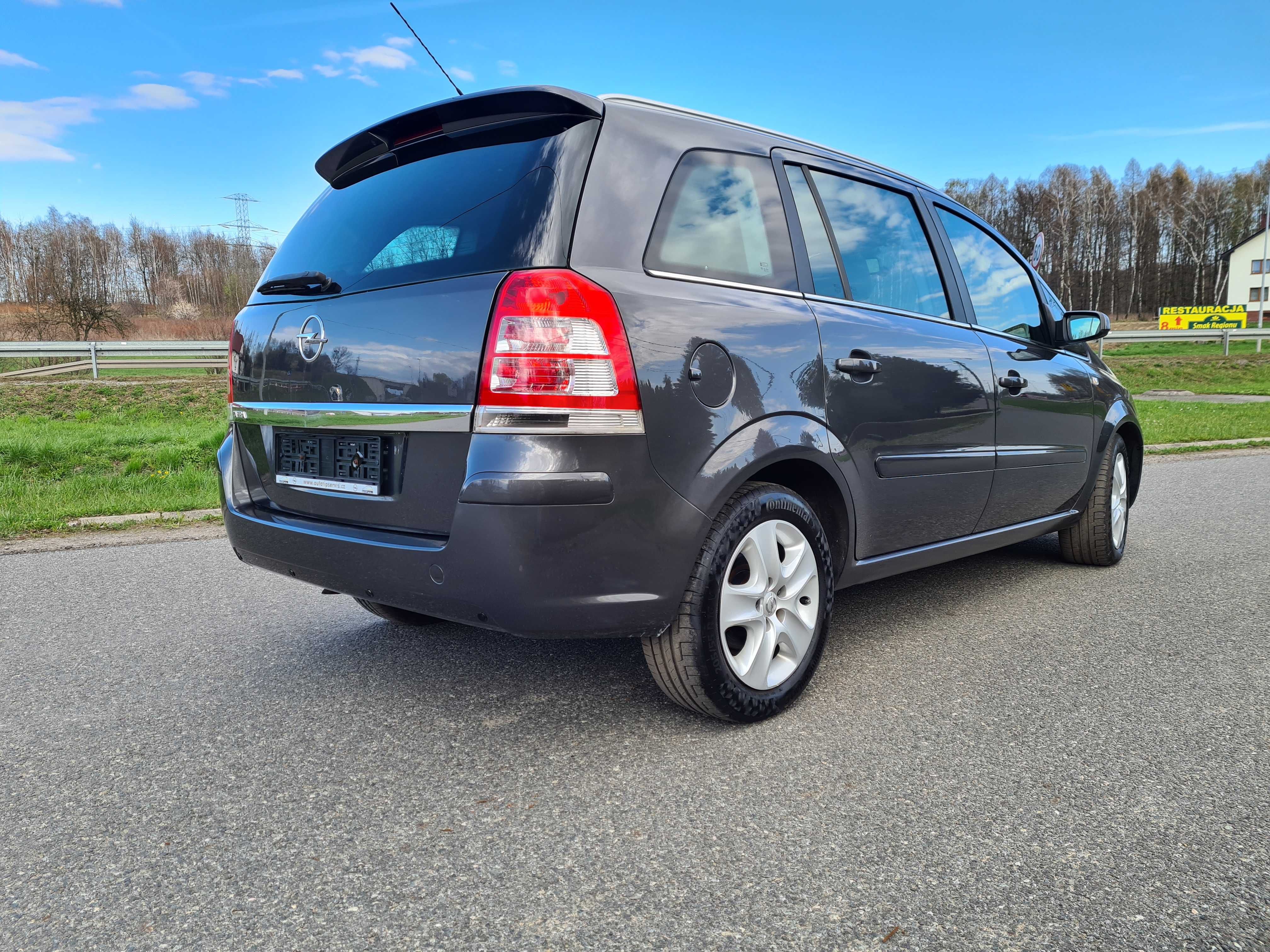 Opel zafira 1.8 benz 2009