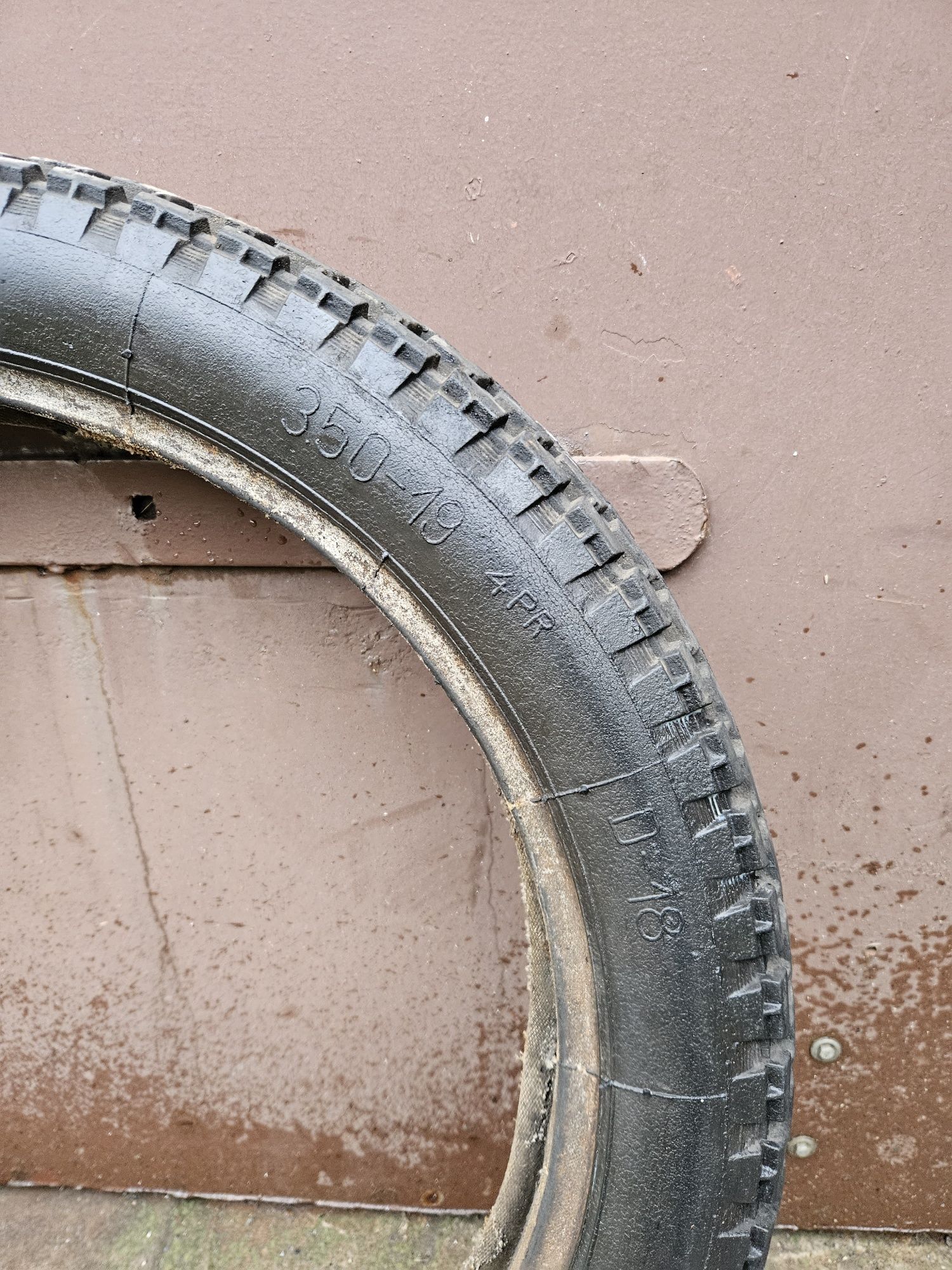 Opona Stomi 3.50 19 D-18 Oryginał Junak Sokół Shl M04