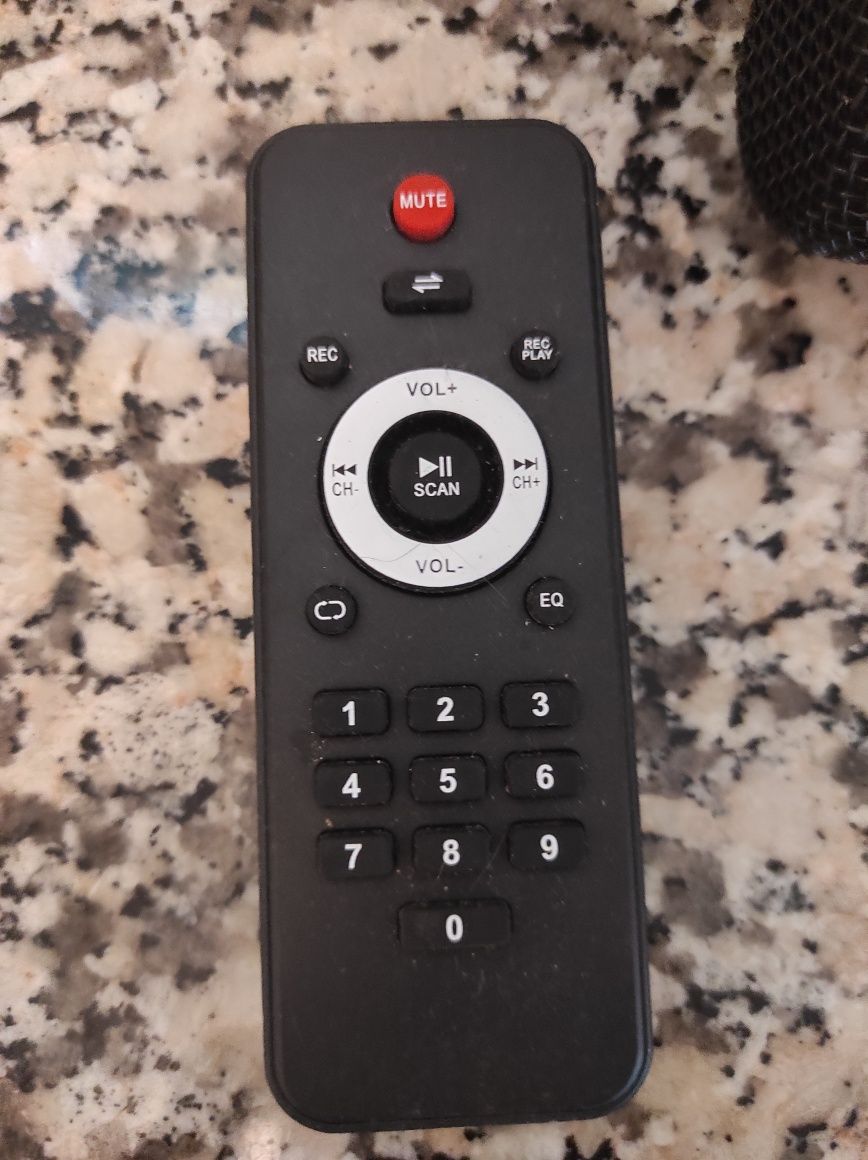 Coluna Bluetooth  c/ luzes   usada 1 vez