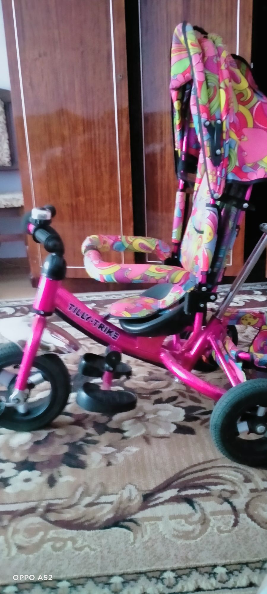 Продається дитячий трьох колісний велосипед для  дівчинки