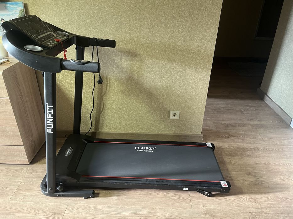 Бігова елекрична доріжка  funfit v5