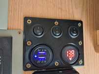 Panel sterujący przyciski gniazda usb 12v kamper kemping