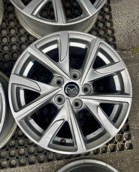 Диски 5/114.3 r16 Mazda оригінал