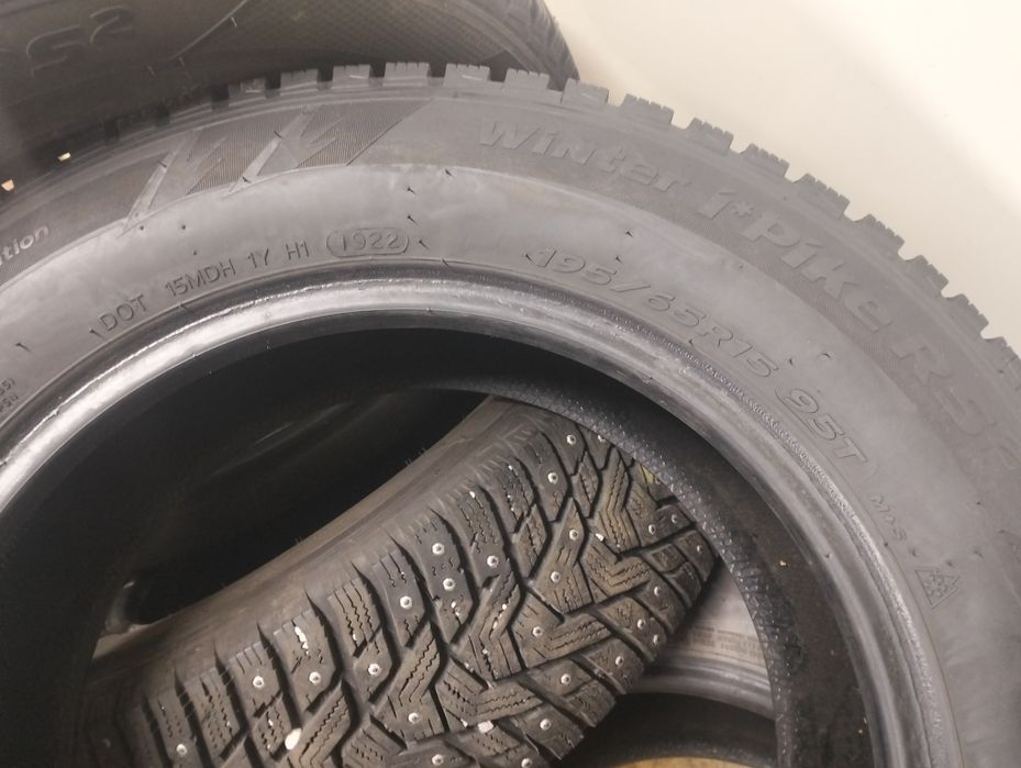 Продам покришки шини hankook 195/65 r15 winter Pike rs2