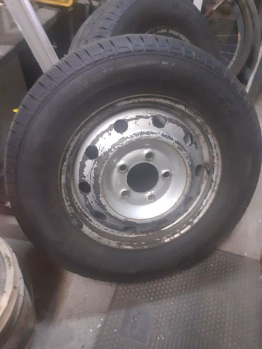 Продам нові шини з дісками Мастер 2.