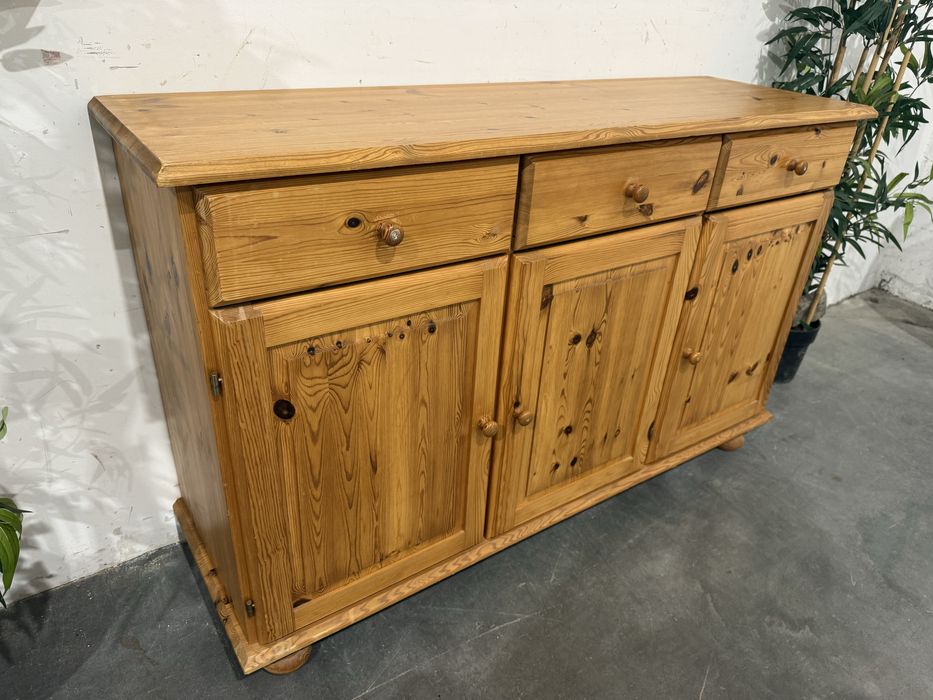 Ładna komoda sosnowa szuflady super stan dowóz wysyłka