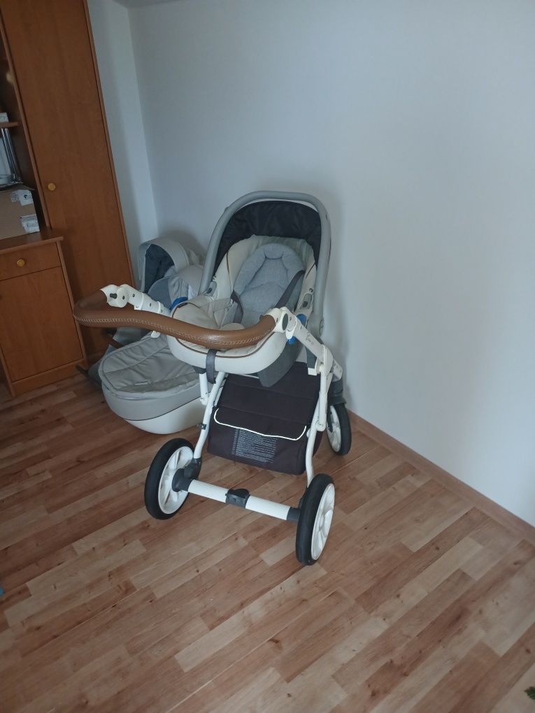 Wózek dziecięcy  3w1 ROAN BASS EDYTION