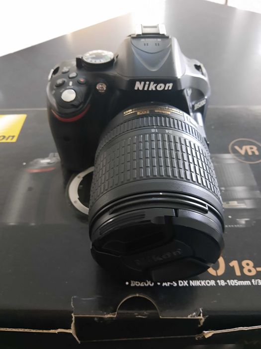 Nikon D 5200 + obiektyw Nikkor 18-105 VR