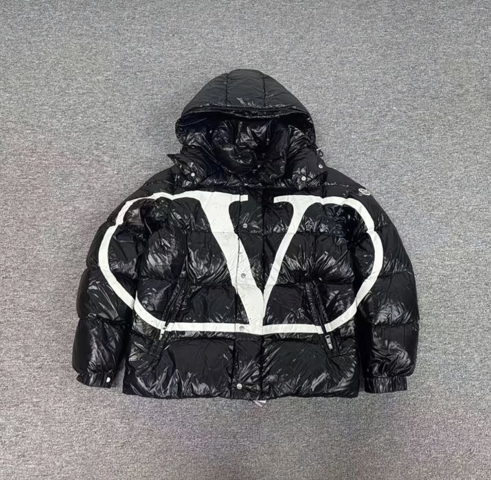 Пуховик Valentino X moncler новий